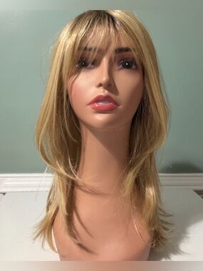Toni Brattin wig - all grown up - medium blonde rooted heat friendly